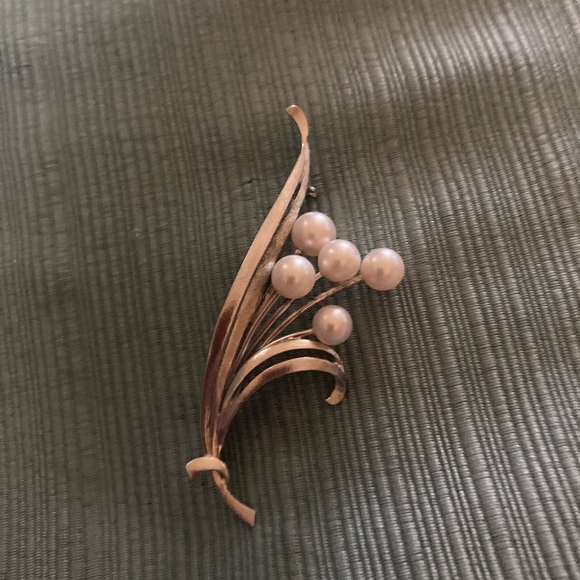 Mikimoto silver bouquet pin - Picture 7 of 8